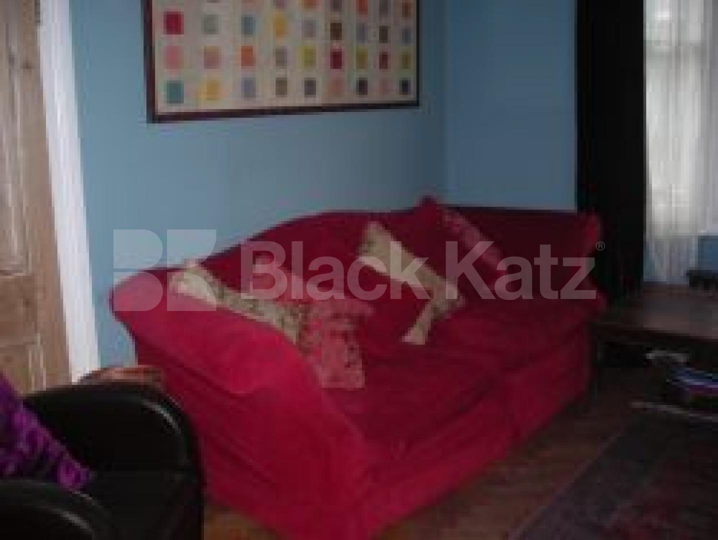 			MUST SEE!, 4 Bedroom, 1 bath, 1 reception House			 Bardolph Road, Tufnell park